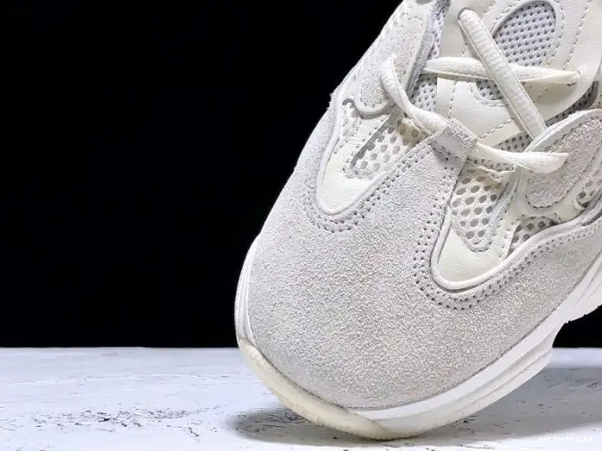 Adidas White Yeezy Bone FV3573 500 0508